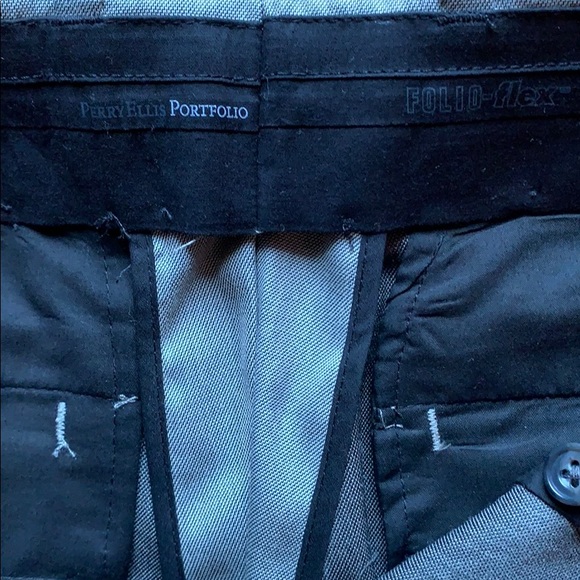 Men’s Perry Ellis Folio-Flex 32x32 - Picture 3 of 4